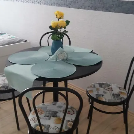 U Zlate Koruny Apartment